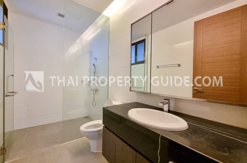 Apartment in Sukhumvit 